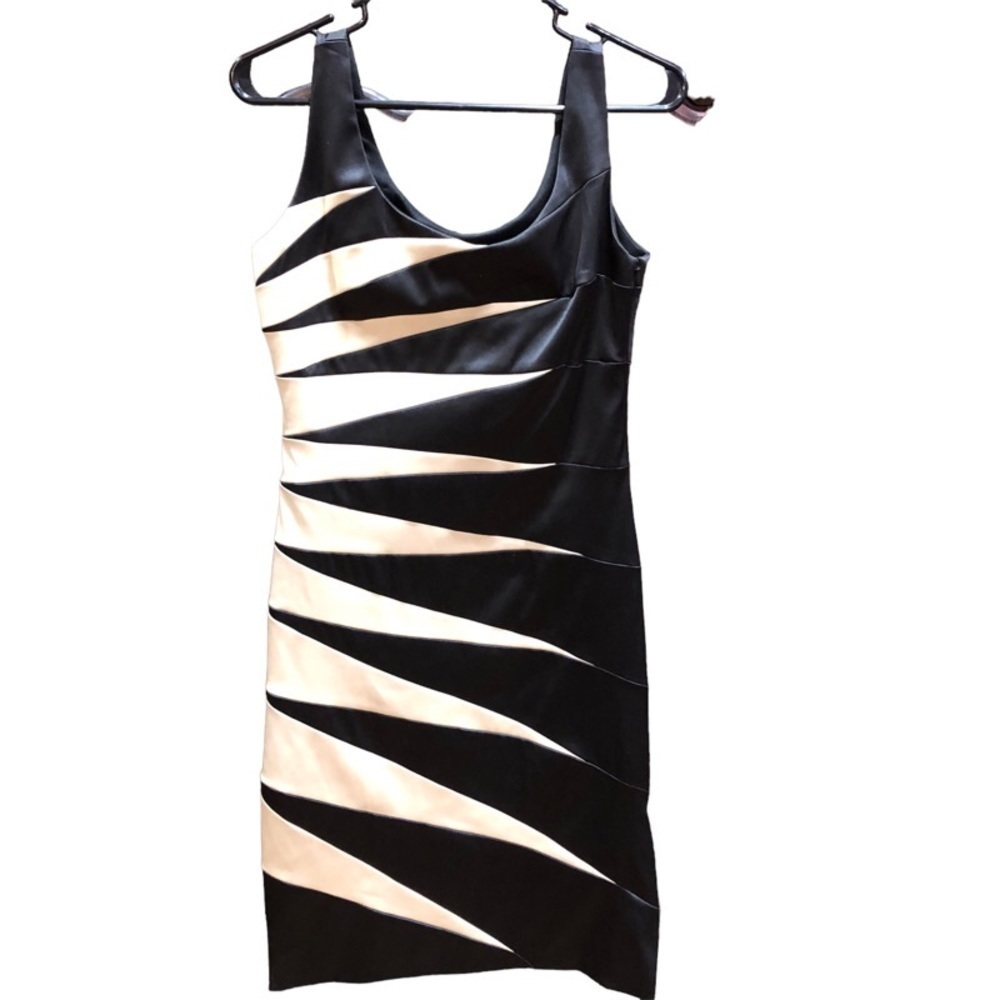 Signature by Sangria Black & Champagne Gold Satin Bodycon Sleeveless Dress Sz 6